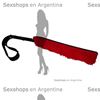 Fusta corta con peluche rojo